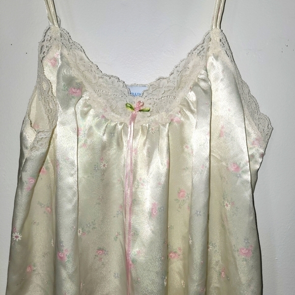 lorraine Other - Vintage Lorraine Silky Satin Lace Slip Dress M/L White Pink Rosette Nightdress